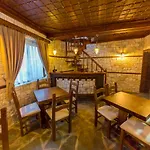Heraklis Hotel