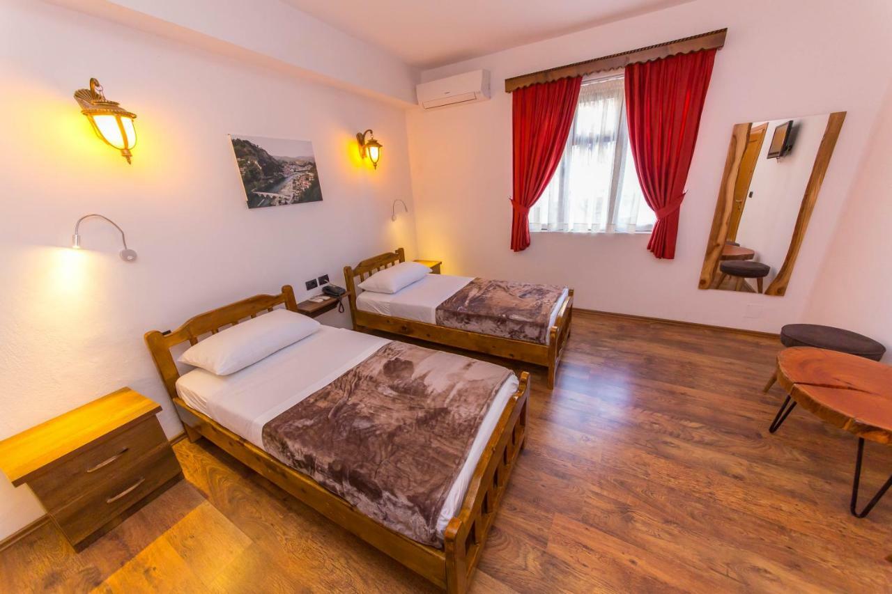 Hotel Heraklis