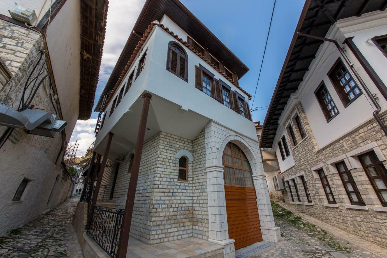 Heraklis Berati